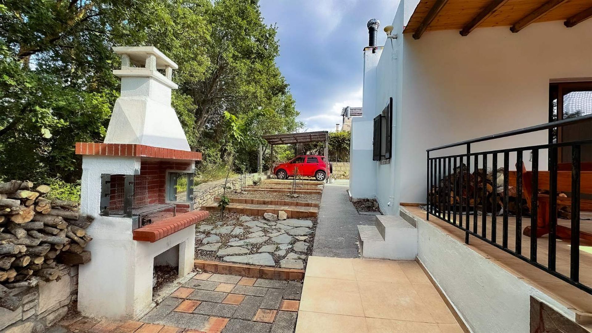 A charming house for sale in the rural village of Mourne near Spili